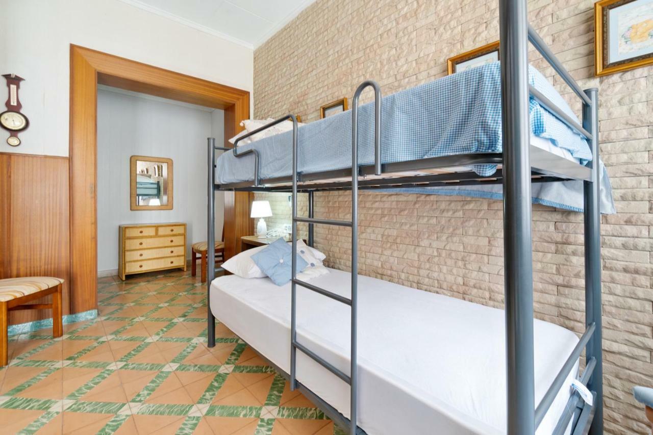Apartment Homely Casa Carmen